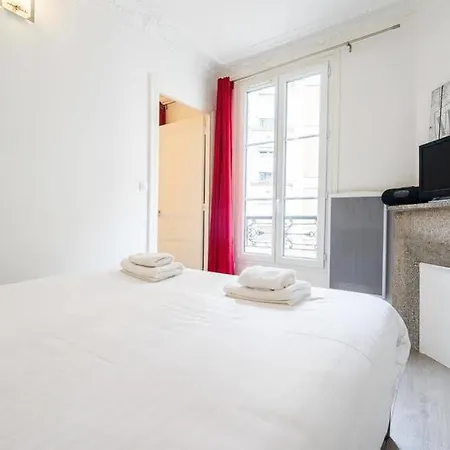 Apartment Picpus Paris